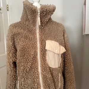 Women's Abercrombie Teddy Jacket Medium Tan Beige Zip Front